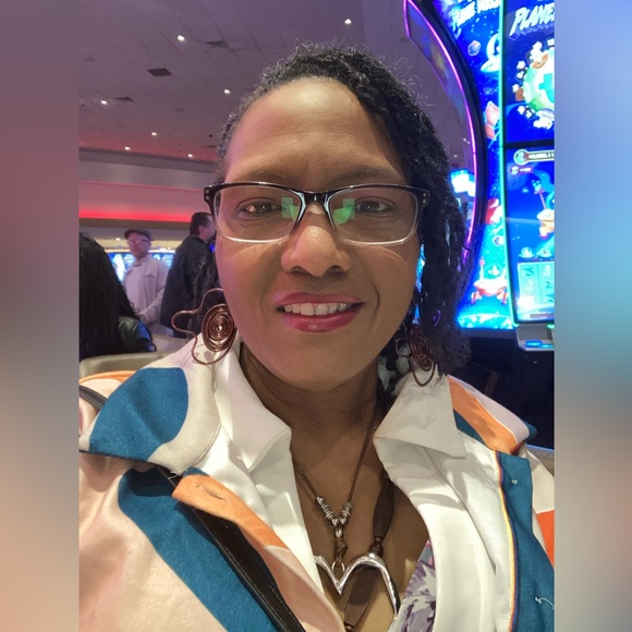 Purses, Clothes, Shoes, Jewelry, Crochet items - Picture 2 of 8